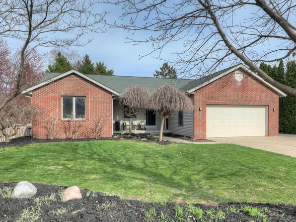 7304 21st Ave, Jenison, MI 49428