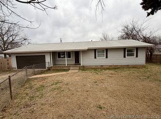 408 S Saltwell St, Salina, OK 74365