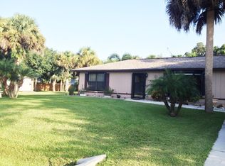 8105 Kenwood Rd, Fort Pierce, FL 34951