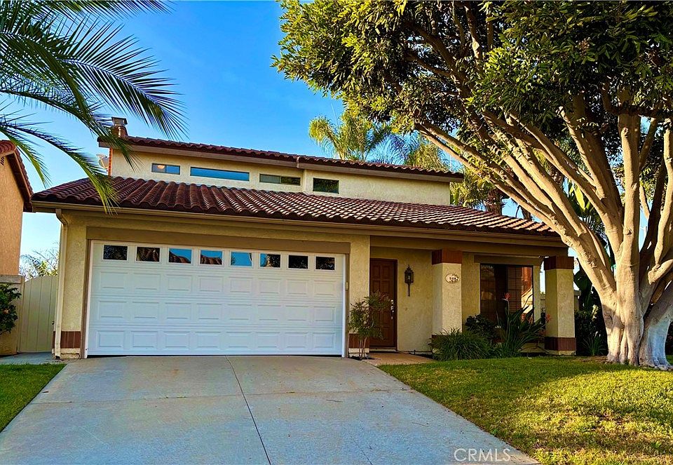 1st image of 948 Alyssum Rd