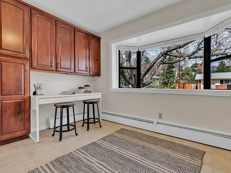 650 Hartford Dr — Photo 10