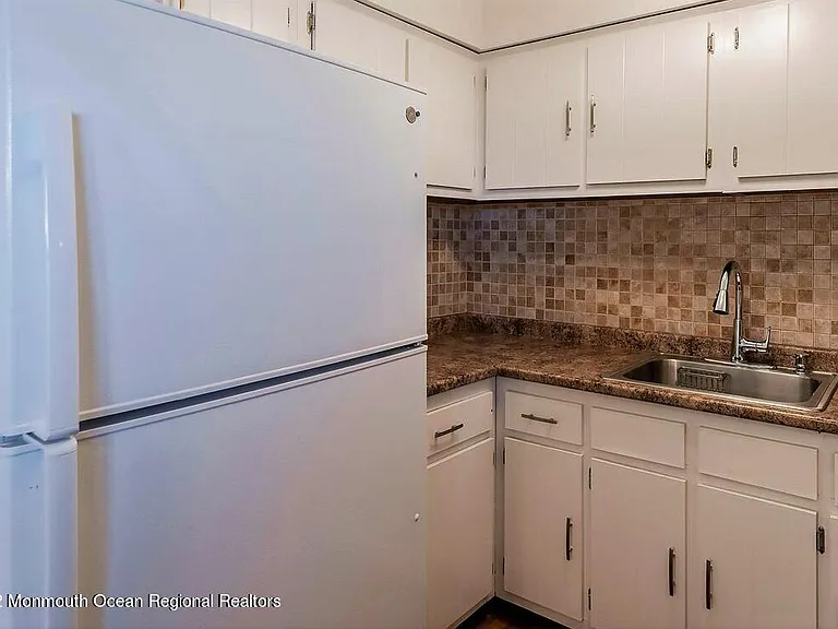 1501 Ocean Ave #1W — Photo 14