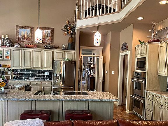 Kitchen/Keeping Room