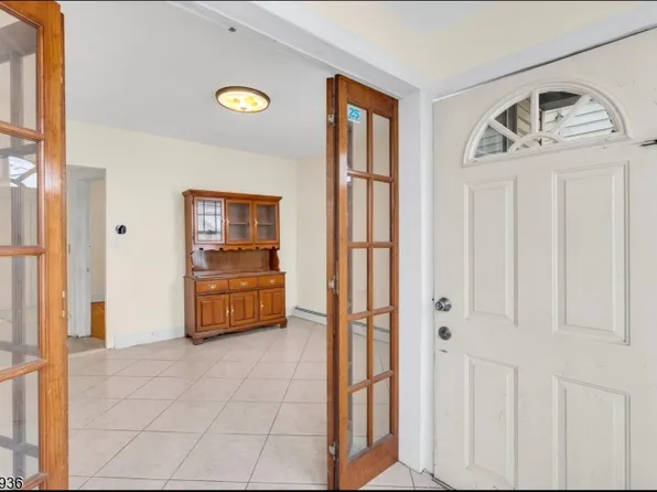 119 Clark Pl, Elizabeth City, NJ 07206