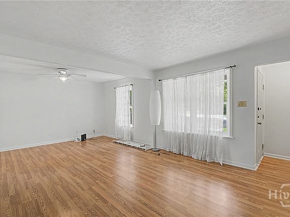 4th image of 212 Westwood Drive