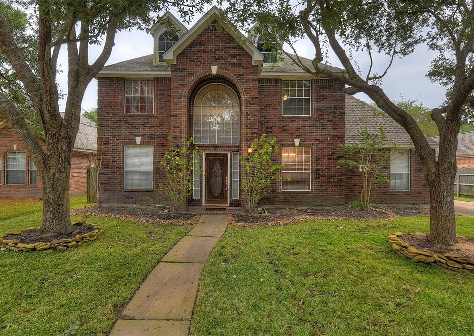1st image of 16414 Carlton Vale Ct