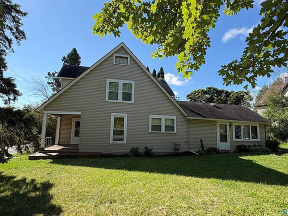5th image of 819 N 47th Ave E