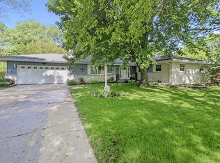 1911 Kenneth St, Urbana, IL 61802