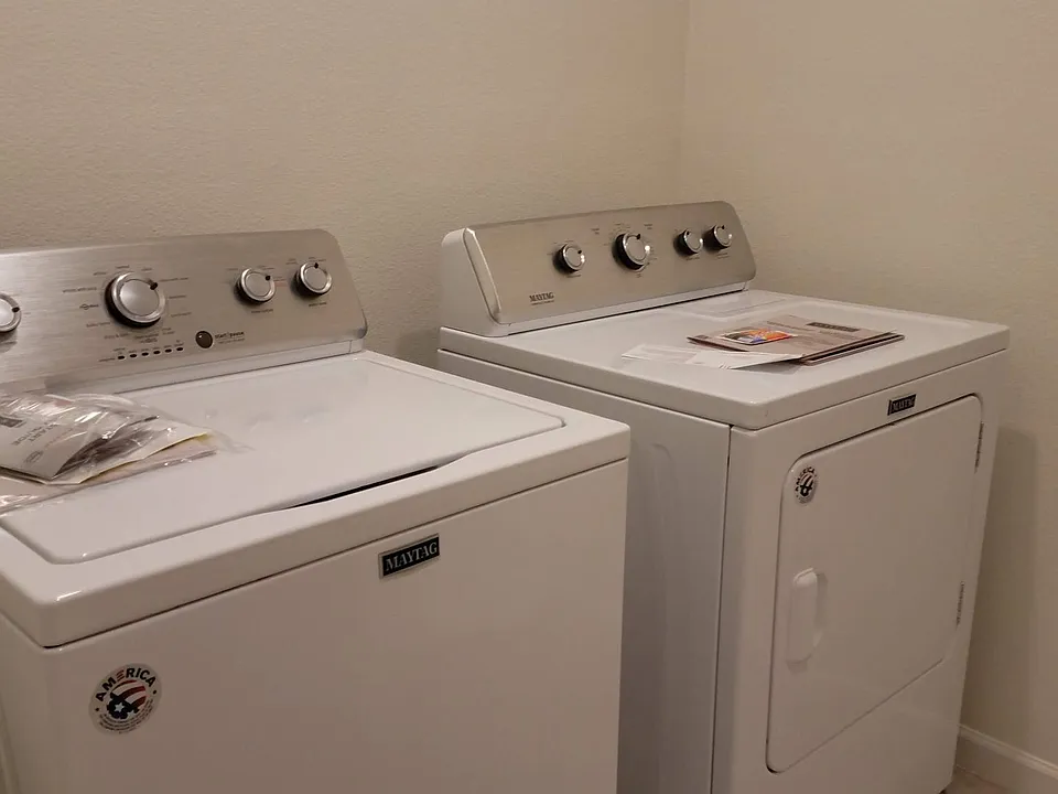 Actual house Washer/Dryer, Laundry