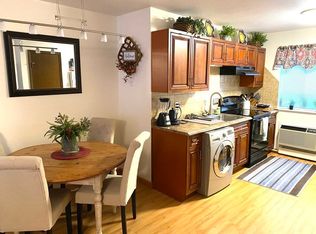 82 S Maple St APT 37, Westfield, MA 01085