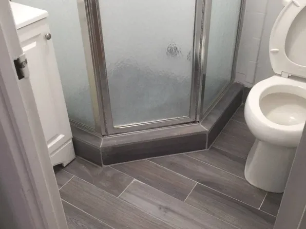 88-03 Pontiac Street image 3 of 6