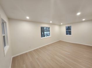 12 Woodland Cir N, Monroe, NY 10950