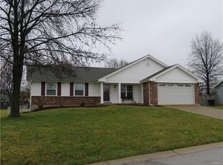 2 Voyager Dr, Saint Peters, MO