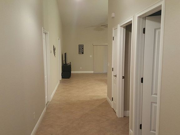 2nd image of 540 SE 5th Pl APT 2
