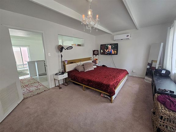 4th image of 1106 The High Rd #A