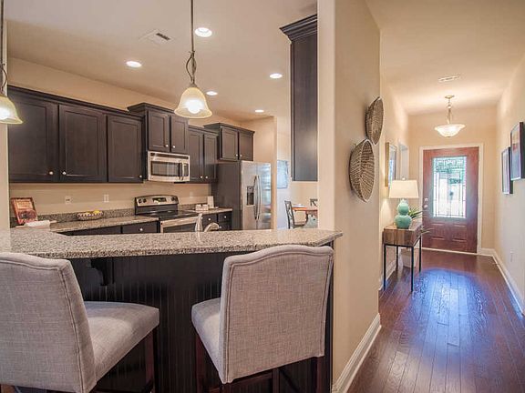 4th image of 793 Baybreeze Dr