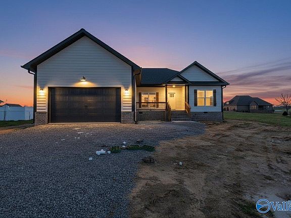 3rd image of 51 Juniper Dr