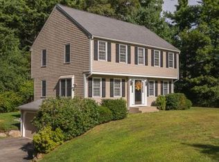 14 Lantern Ln, Pembroke, MA 02359