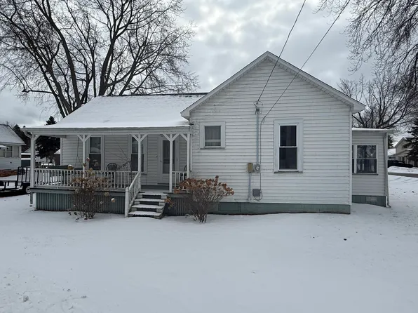220 Alice St, East Tawas, MI 48730