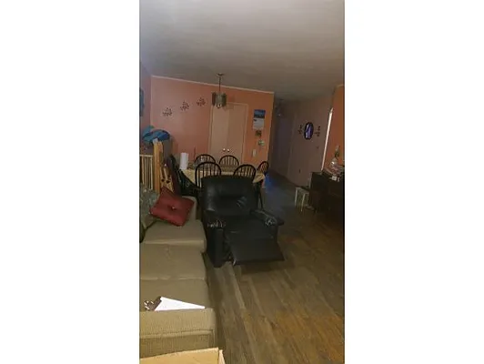 Sold by Era Personal R.e. Cnslts, Inc | media 18