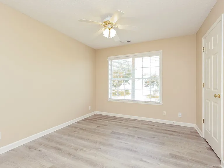 2309 Leighton Way — Photo 14