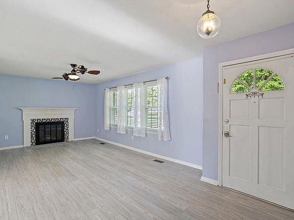 5th image of 4830 Kendridge Dr