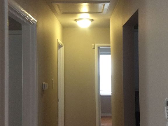 5th image of 10543 Renfrew Dr
