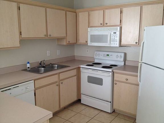 3rd image of 1655 The Greens Way APT 3114