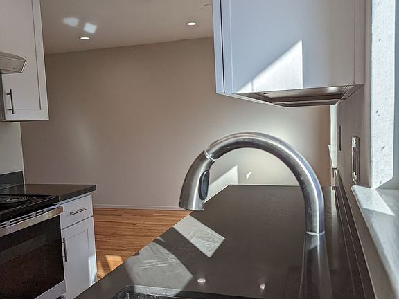 2nd image of 1742 S Grant St #2
