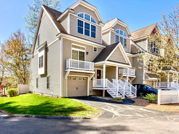 51 Hackett Hill Road #27, Manchester, NH 03102