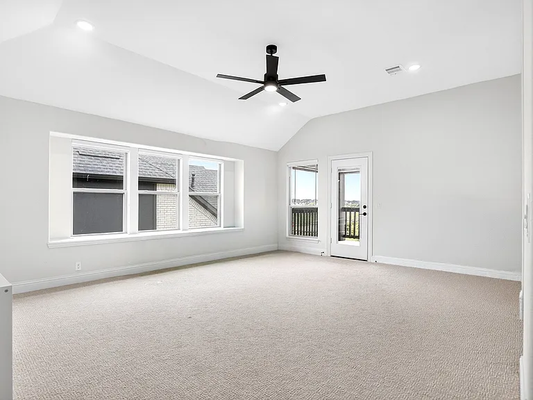 4010 Zina Ln — Photo 25