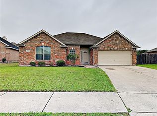 1024 Cutting Horse Dr, Mansfield, TX 76063