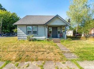 2494 Walker St NE, Salem, OR 97301