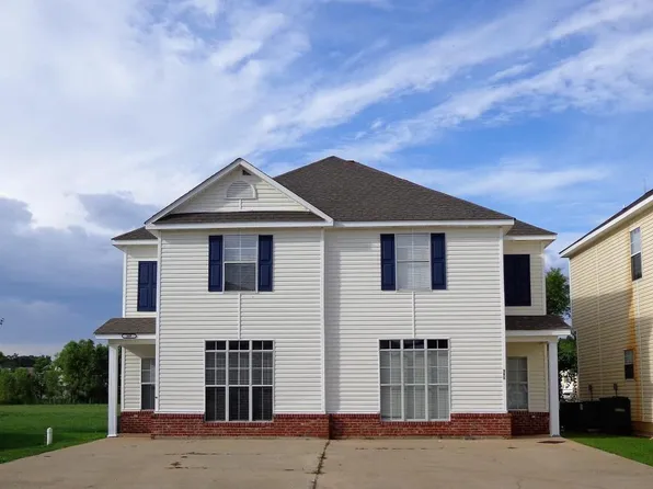 391 Kirk Cauldy Dr, Starkville, MS 39759