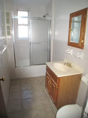 Rented by Aamen Realty | media 4