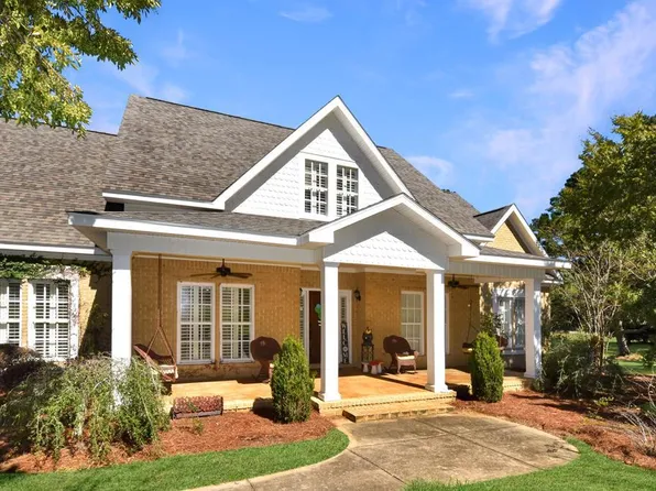 44 Breakfast Pond Dr, Ashford, AL 36312