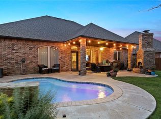15204 Daybright Dr, Edmond, OK 73013