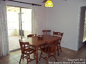 5th image of 4614 Briardale St
