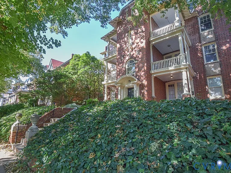 120 S Arthur Ashe Blvd #1 — Photo 2