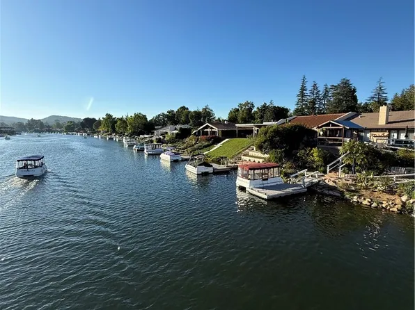 3935 Fairbreeze Cir, Westlake Village, CA 91361