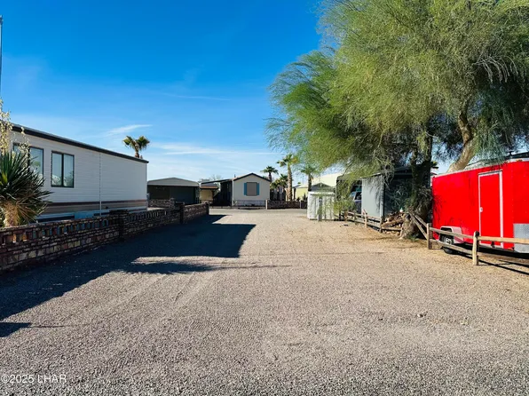 200 N Moon Mountain Ave #43, Quartzsite, AZ 85346