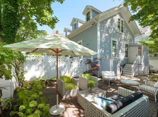 83 John St, Newport, RI 02840