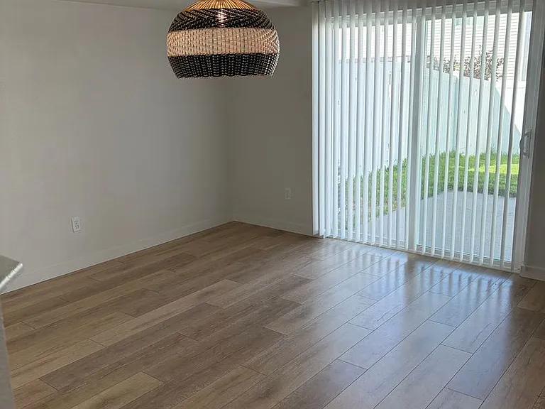 346 Arkel Way — Photo 5