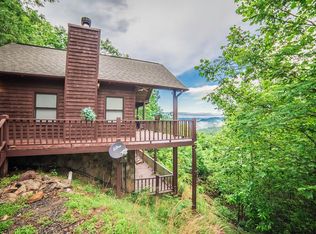 450 Cedar Ridge Dr, Murphy, NC 28906