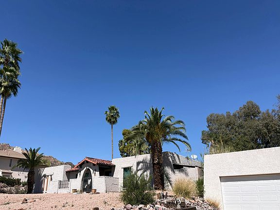 2nd image of 2402 E Turquoise Dr