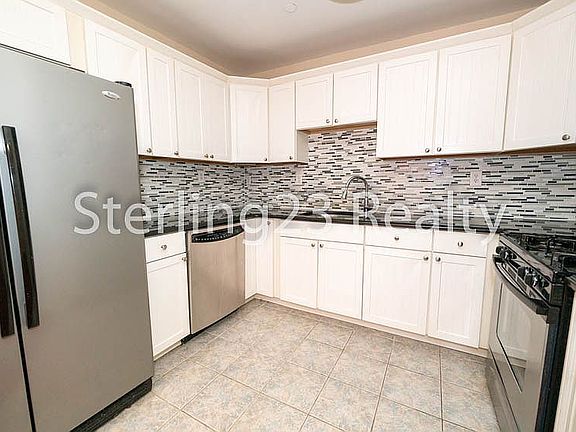 2nd image of 2716 12th St APT 1A