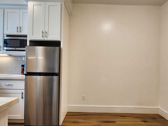 4th image of 816 Taraval St APT 304