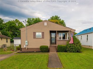 241 Custer St, Saint Albans, WV 25177