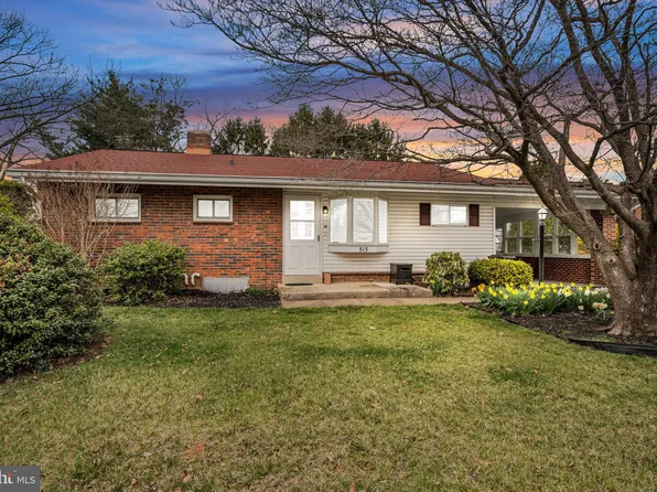 515 E Coover St, Mechanicsburg, PA 17055