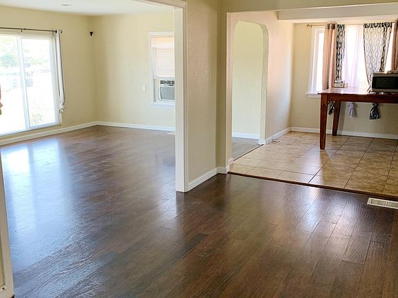 5th image of 12226 Louis Ave #1